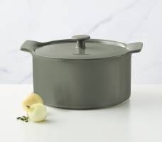 Maxwell & Williams Indulgence Round Casserole 3L Sage Gift Boxed
