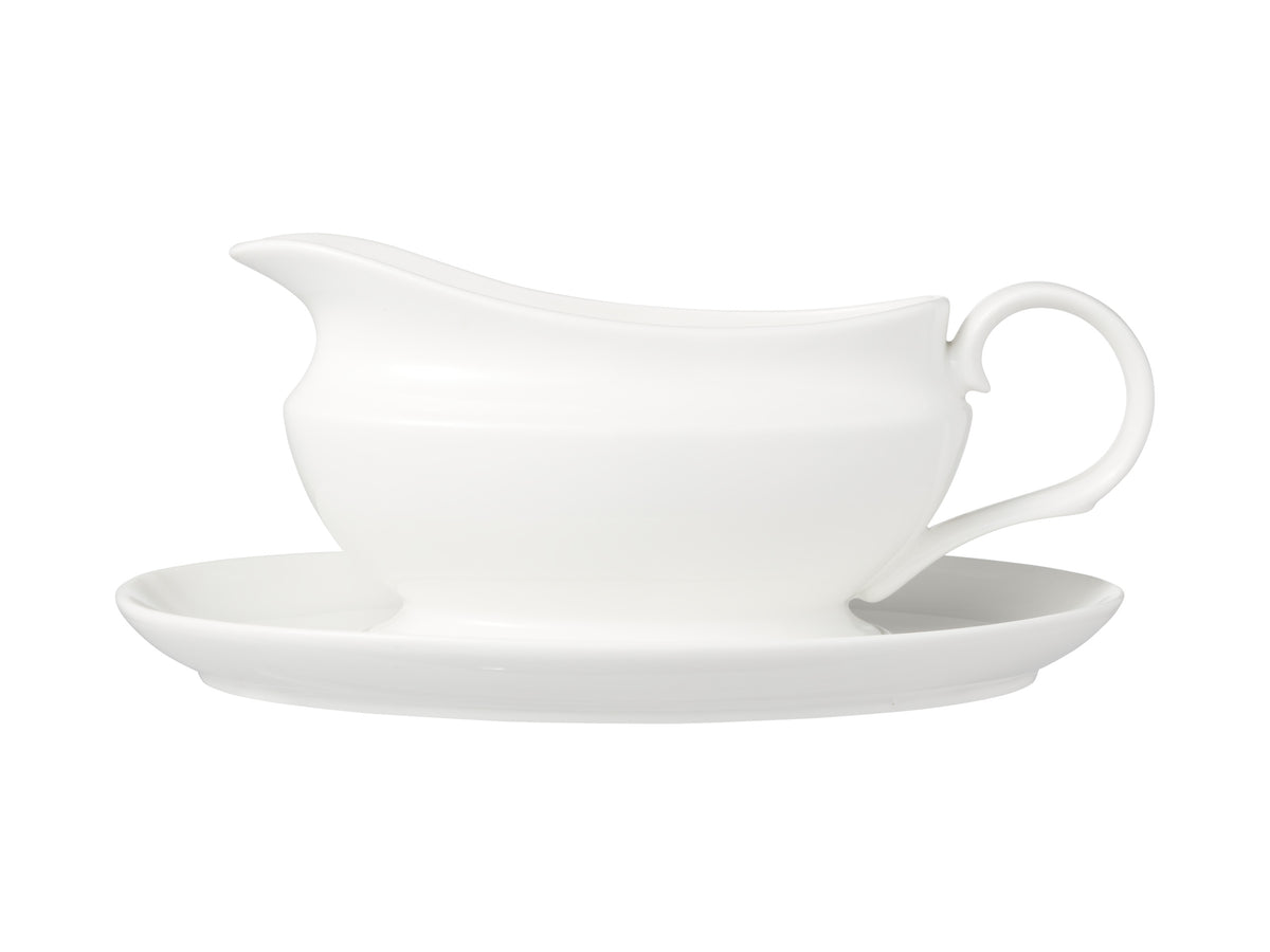 Maxwell & Williams White Basics Gravy Boat & Saucer 500ml