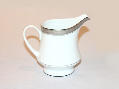 Noritake Signature Platinum Creamer 260ml